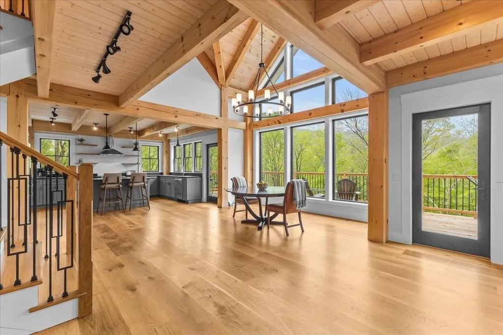 34 Maple Ridge Road Fayston VT 05673