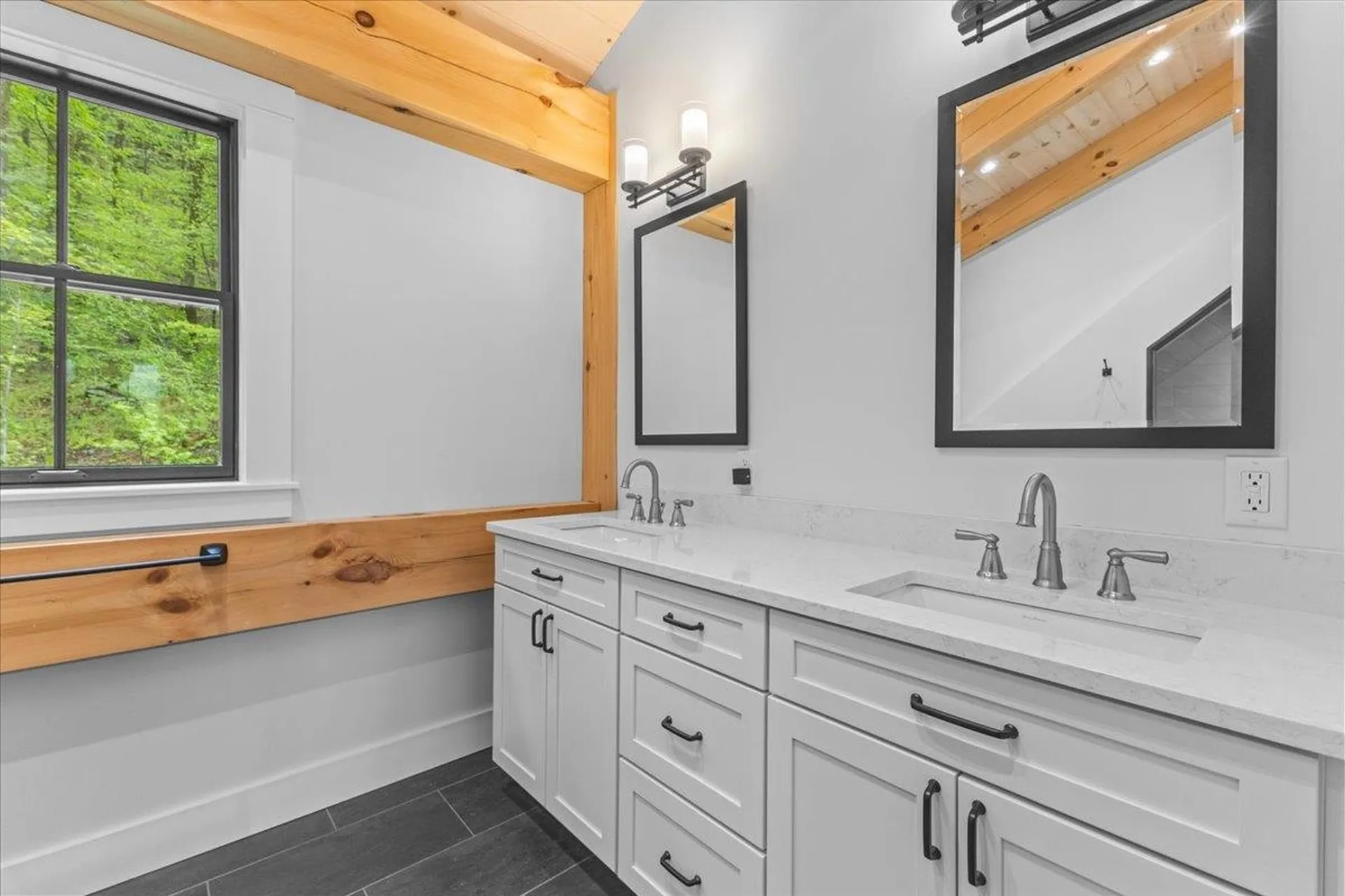 34 Maple Ridge Road Fayston VT 05673