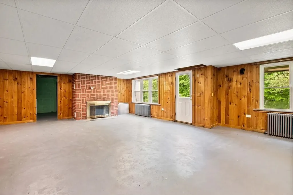 47 Dell Road Springfield VT 05156