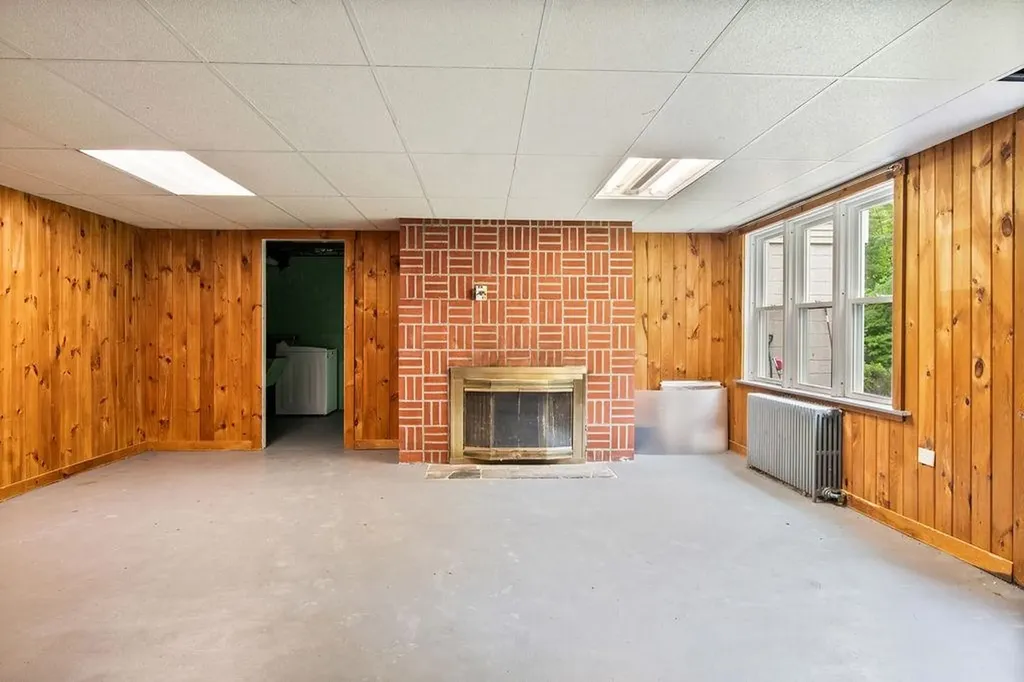 47 Dell Road Springfield VT 05156