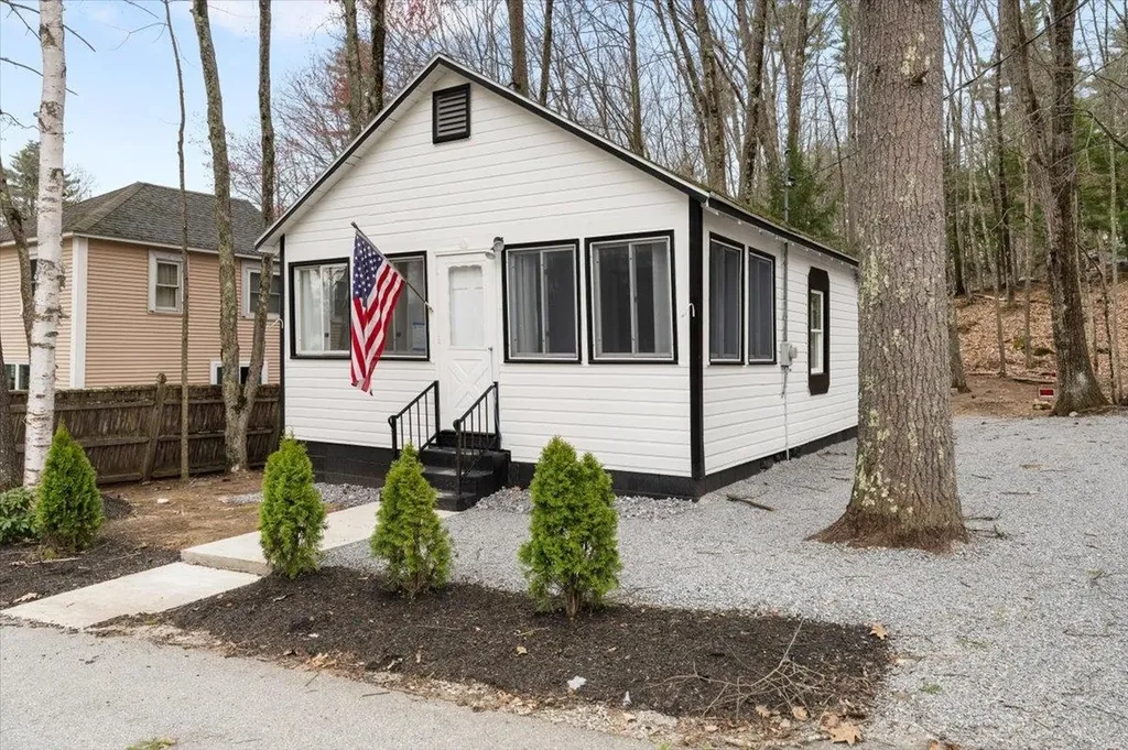 70 Broadway Drive Amherst NH 03031