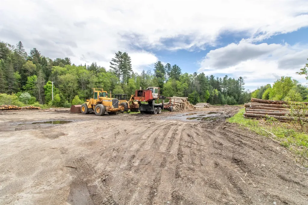 98 Vt Route 114 Burke VT 05832