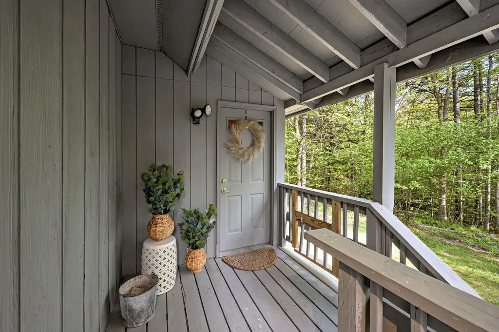592 Route 100 Stratton VT 05355