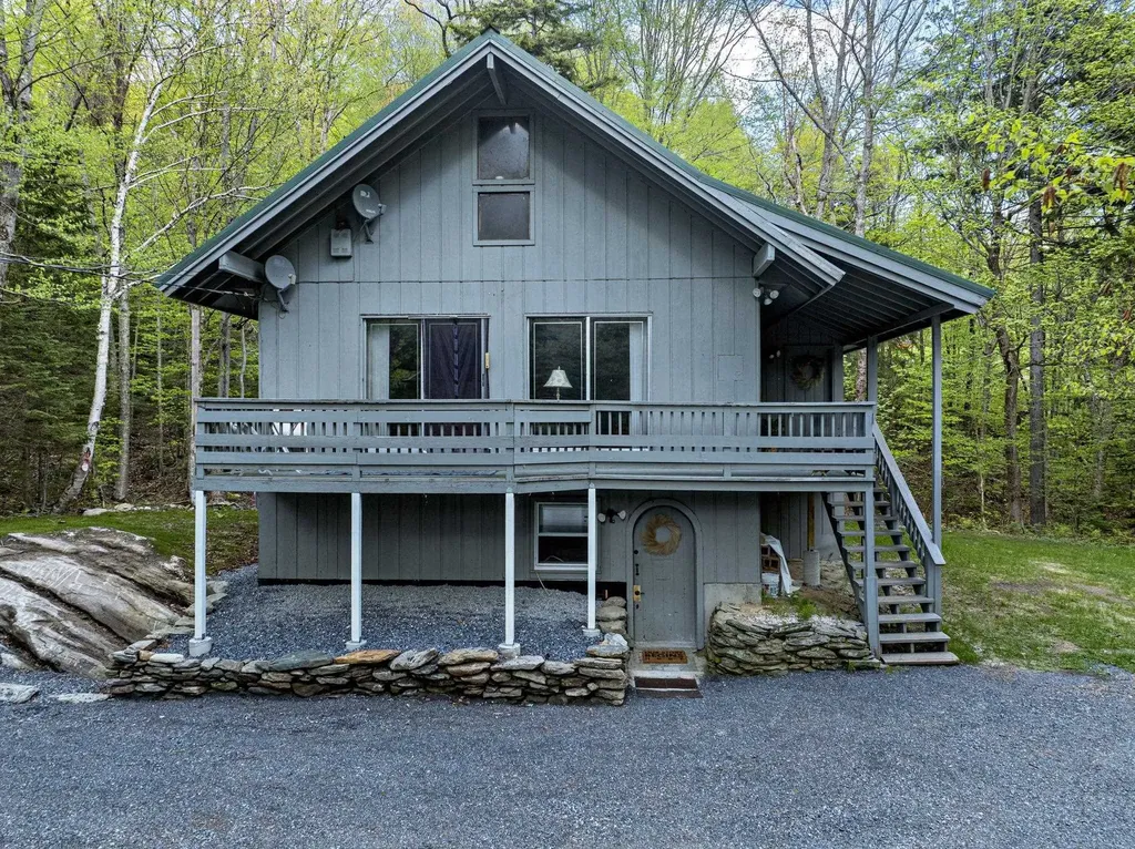 592 Route 100 Stratton VT 05355