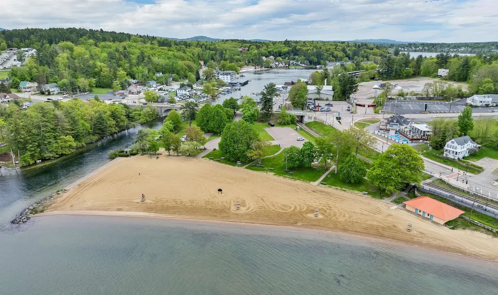 1144 Weirs Boulevard Laconia NH 03246
