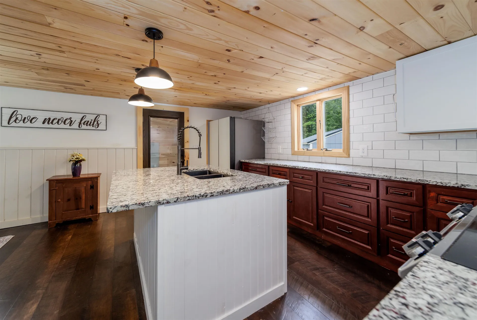 140 Thurber Road Unity NH 03773