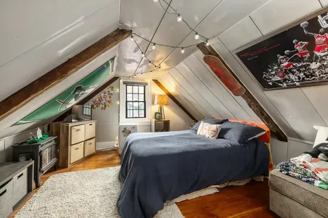 42 Main Street New Castle NH 03854