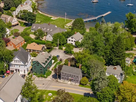 42 Main Street New Castle NH 03854