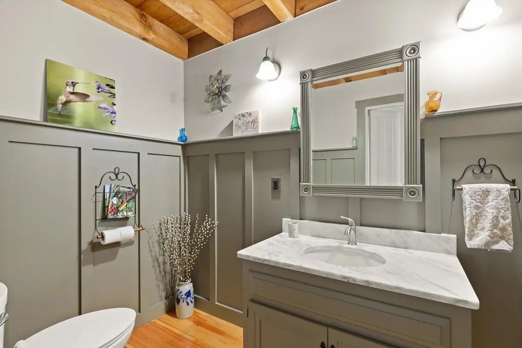 13 Potanipo Hill Road Brookline NH 03033