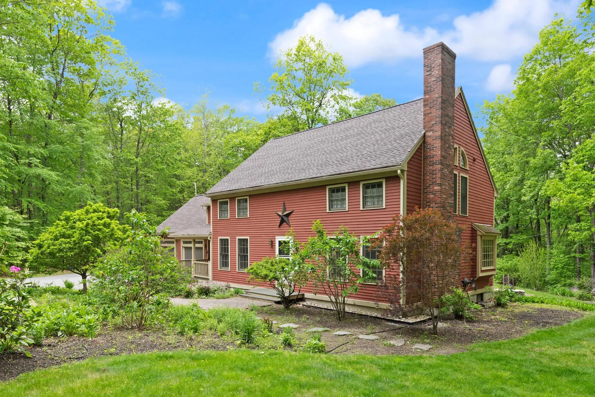 13 Potanipo Hill Road Brookline NH 03033