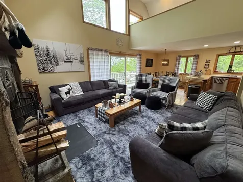 30 Big Bend Loop Wilmington VT 05363