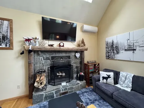 30 Big Bend Loop Wilmington VT 05363