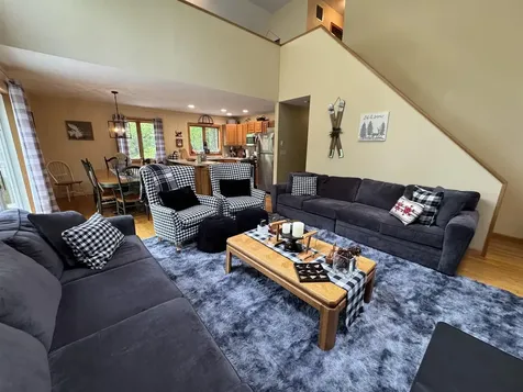 30 Big Bend Loop Wilmington VT 05363