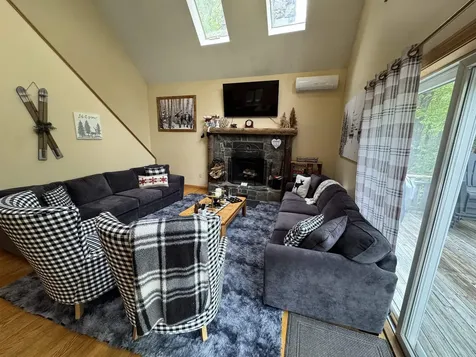 30 Big Bend Loop Wilmington VT 05363