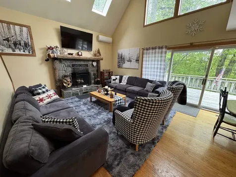 30 Big Bend Loop Wilmington VT 05363