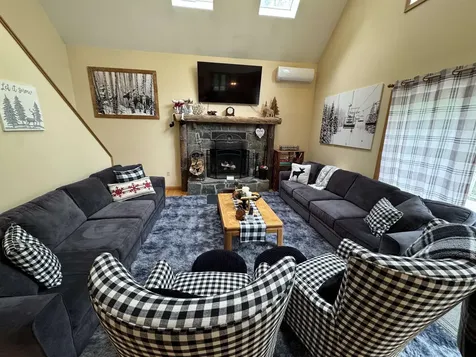 30 Big Bend Loop Wilmington VT 05363