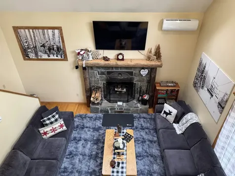 30 Big Bend Loop Wilmington VT 05363