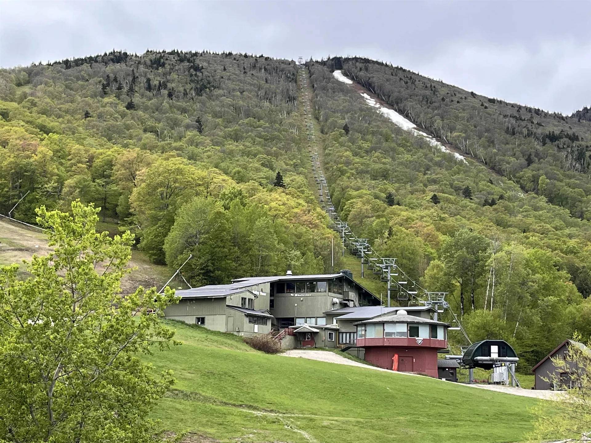 102 Forest Drive Warren VT 05674