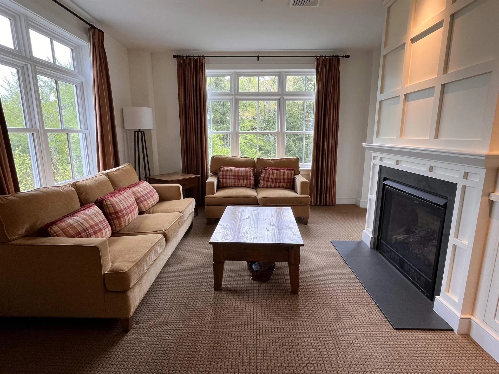 102 Forest Drive Warren VT 05674