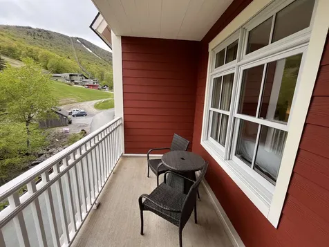 102 Forest Drive Warren VT 05674