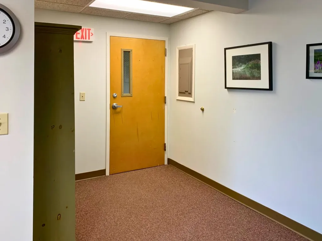 25 Bishop Avenue Williston VT 05495-7871