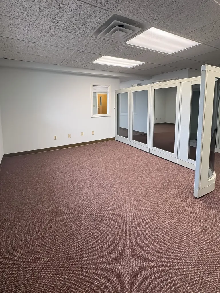 25 Bishop Avenue Williston VT 05495-7871