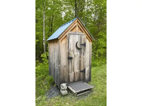 1006 Brownsville Road Moretown VT 05660
