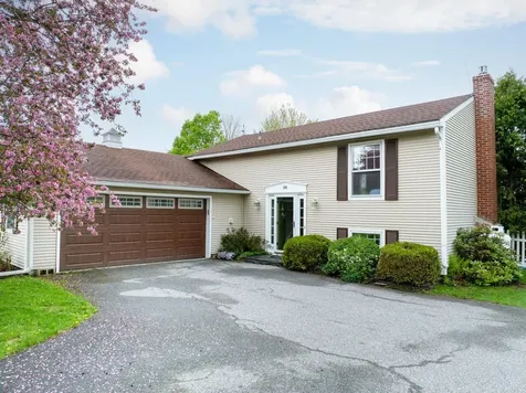26 Cherrywood Drive Barre Town VT 05641