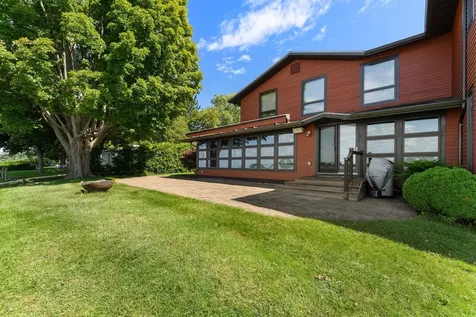 430 Clearwater Road Shelburne VT 05482