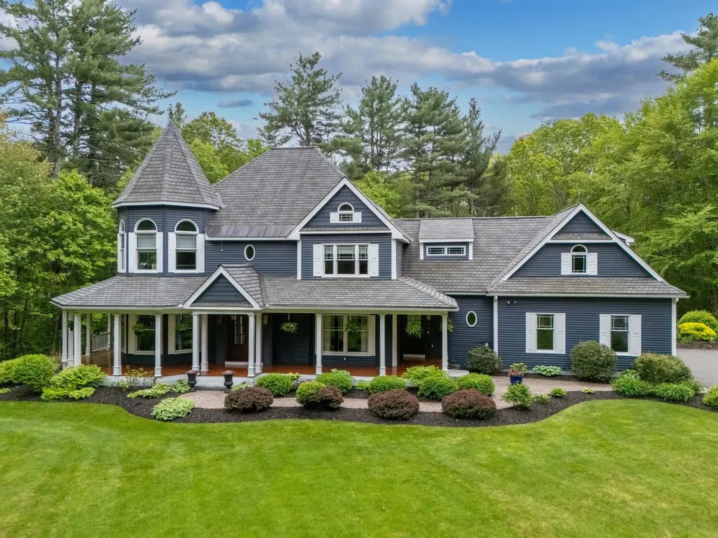 52 Hardy Road Bedford NH 03110