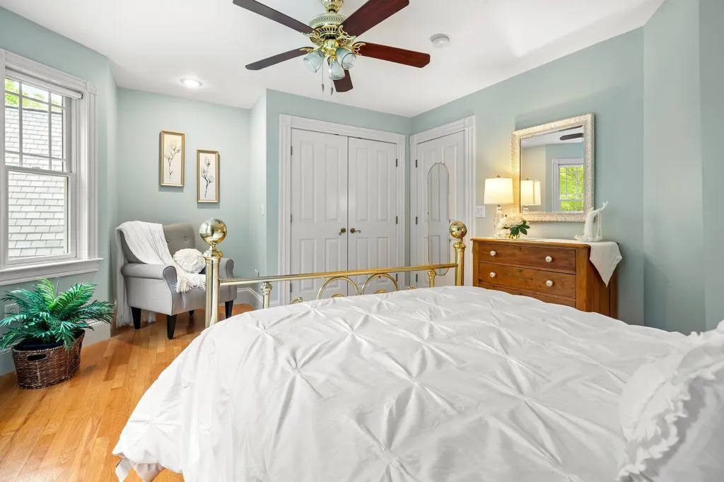 52 Hardy Road Bedford NH 03110