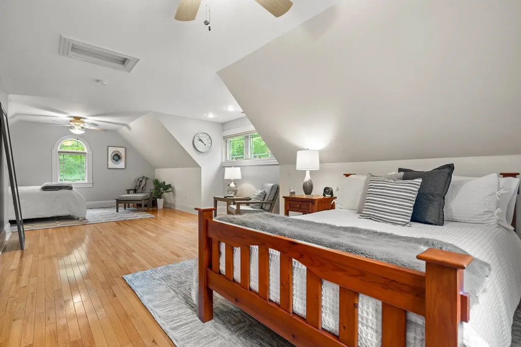 52 Hardy Road Bedford NH 03110