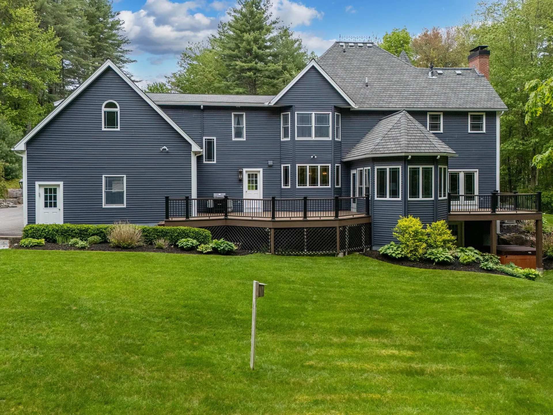 52 Hardy Road Bedford NH 03110