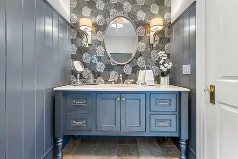 52 Hardy Road Bedford NH 03110