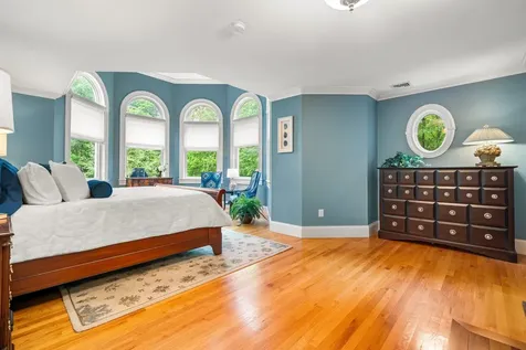 52 Hardy Road Bedford NH 03110