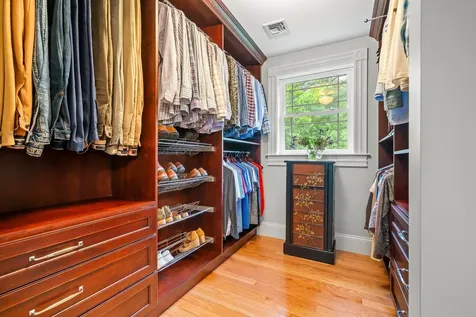 52 Hardy Road Bedford NH 03110