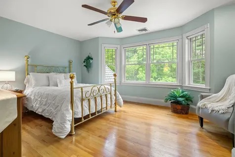 52 Hardy Road Bedford NH 03110