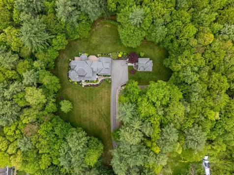 52 Hardy Road Bedford NH 03110