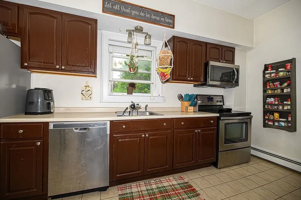 2 Hamilton Street Dover NH 03820