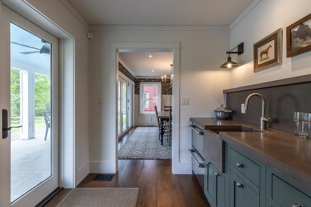 1640 Three Maple Drive Manchester VT 05255