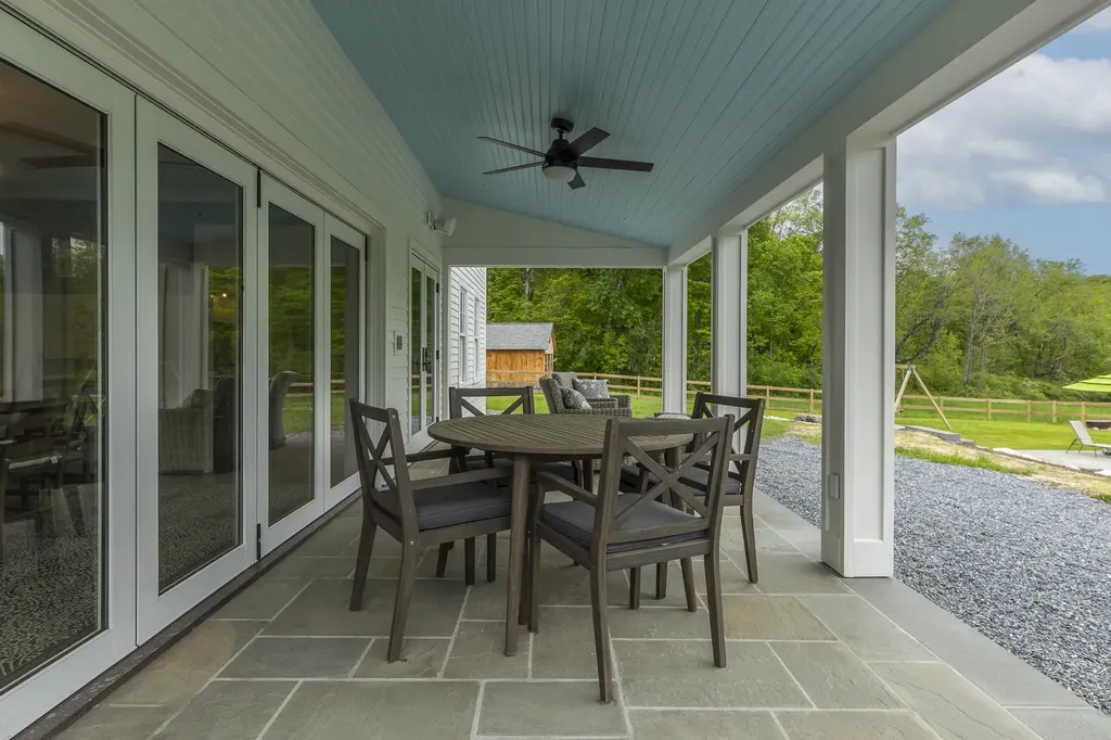 1640 Three Maple Drive Manchester VT 05255