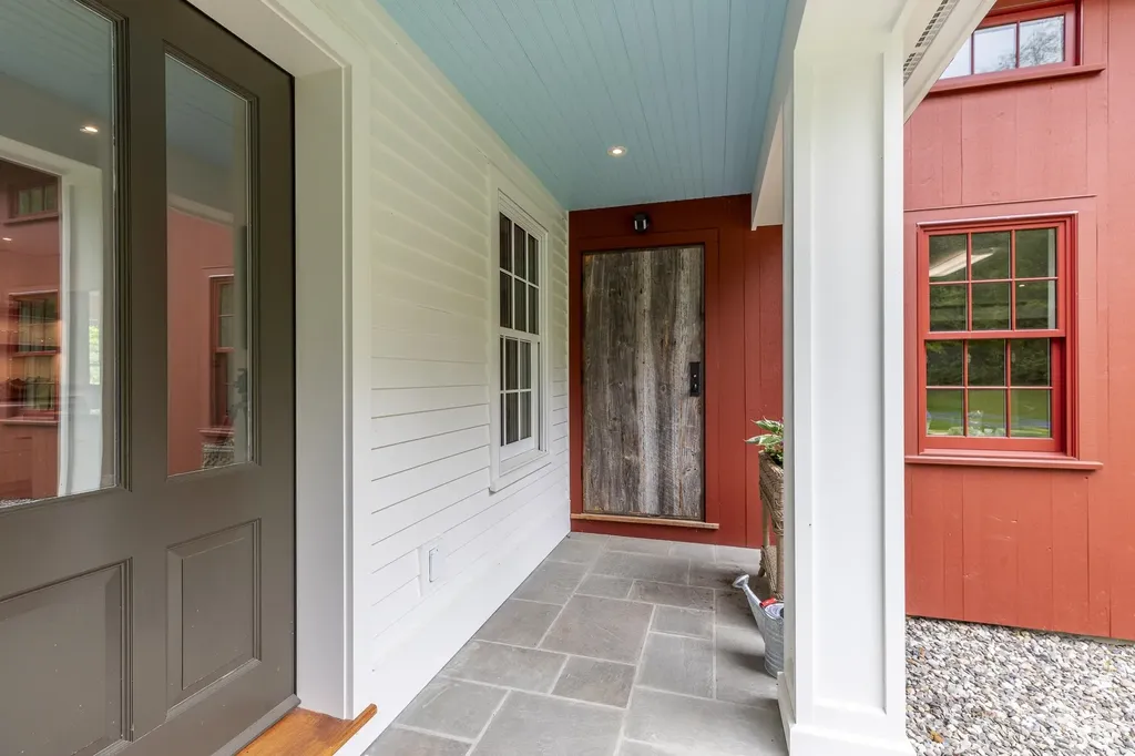 1640 Three Maple Drive Manchester VT 05255