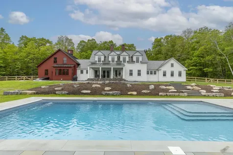 1640 Three Maple Drive Manchester VT 05255