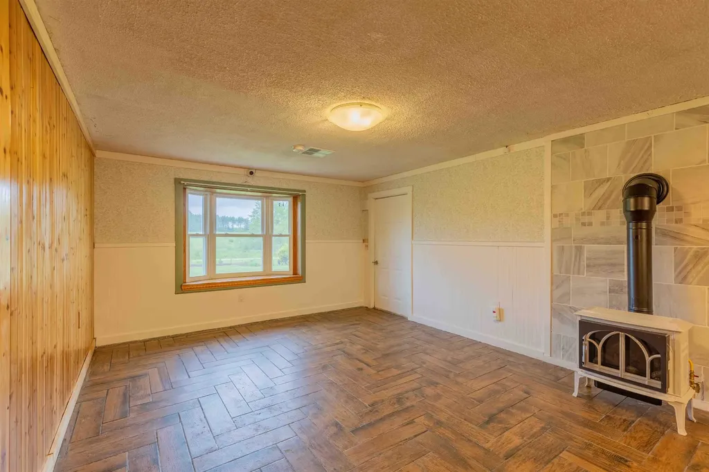 122 Flagg Road Rochester NH 03839