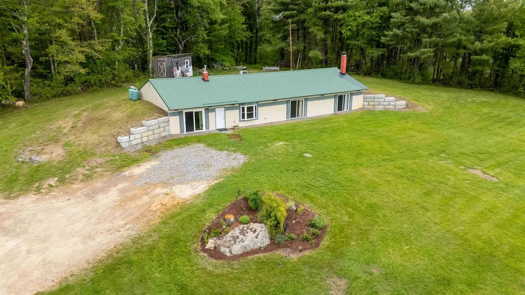 122 Flagg Road Rochester NH 03839