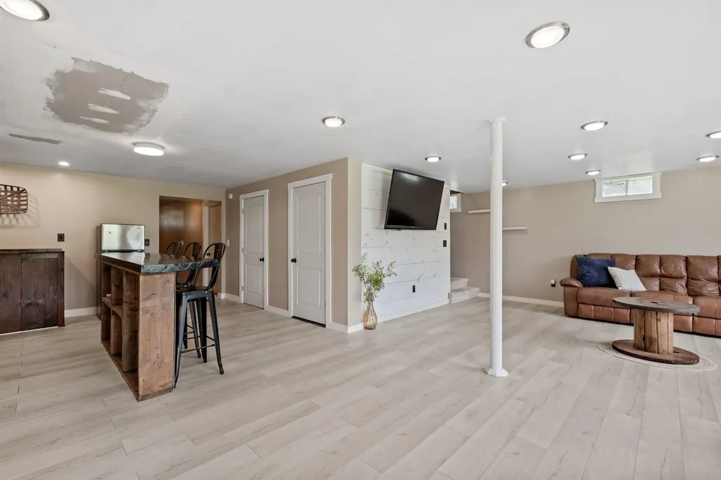 1972 Littleton Road Monroe NH 03771