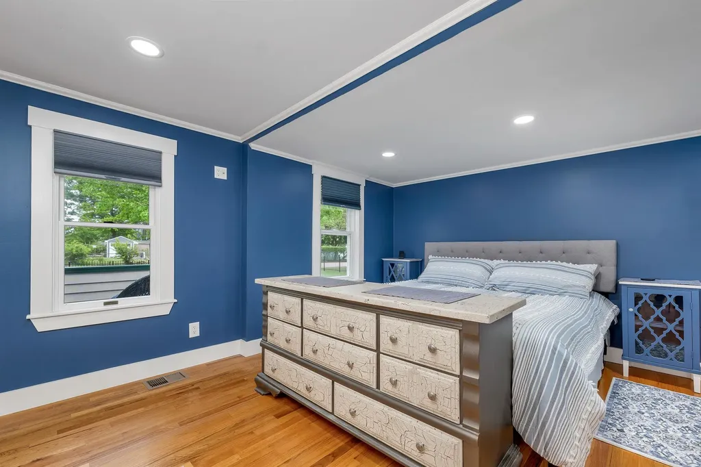 163 Ocean Road Portsmouth NH 03801