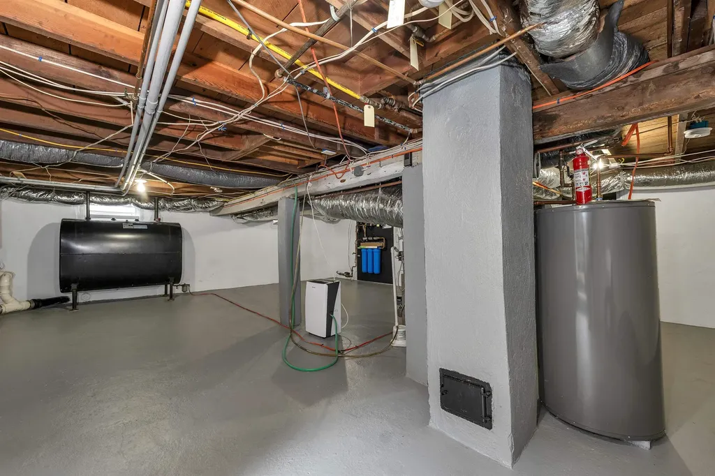 163 Ocean Road Portsmouth NH 03801