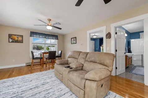 163 Ocean Road Portsmouth NH 03801