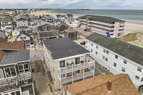 12 Atlantic Avenue Hampton NH 03842